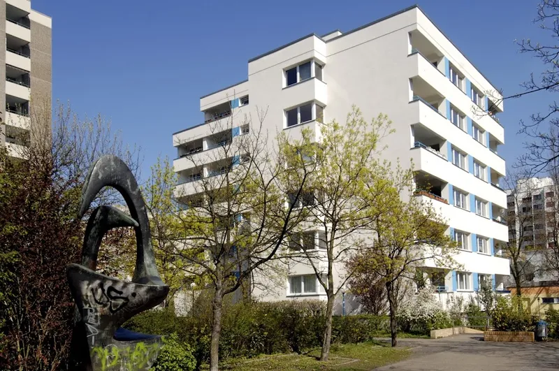 3 Zimmer in der Gropiusstadt — photo 1